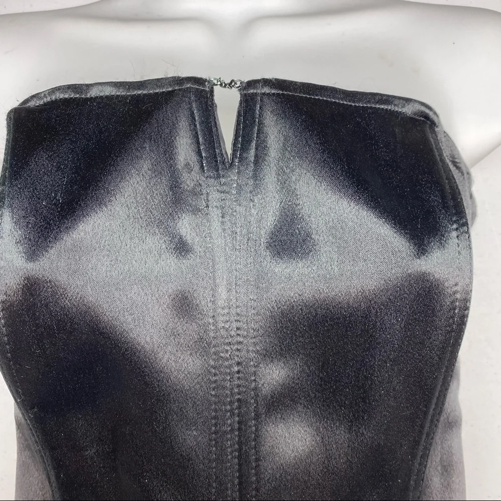 Victoria's Secret, Victoria's Secret Incredible Max High Impact Sport Br… - Picture 2 of 8